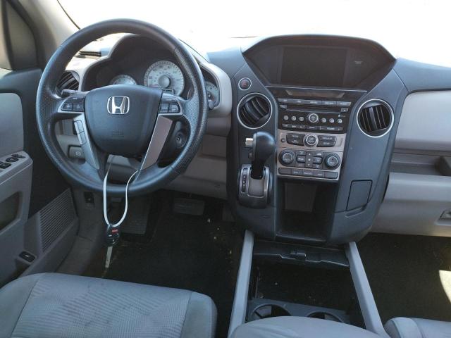 Photo 8 VIN: 5FNYF3H22FB023637 - HONDA PILOT LX 