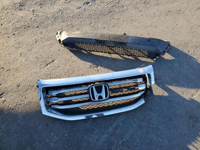 Photo 12 VIN: 5FNYF3H23CB009578 - HONDA PILOT LX 