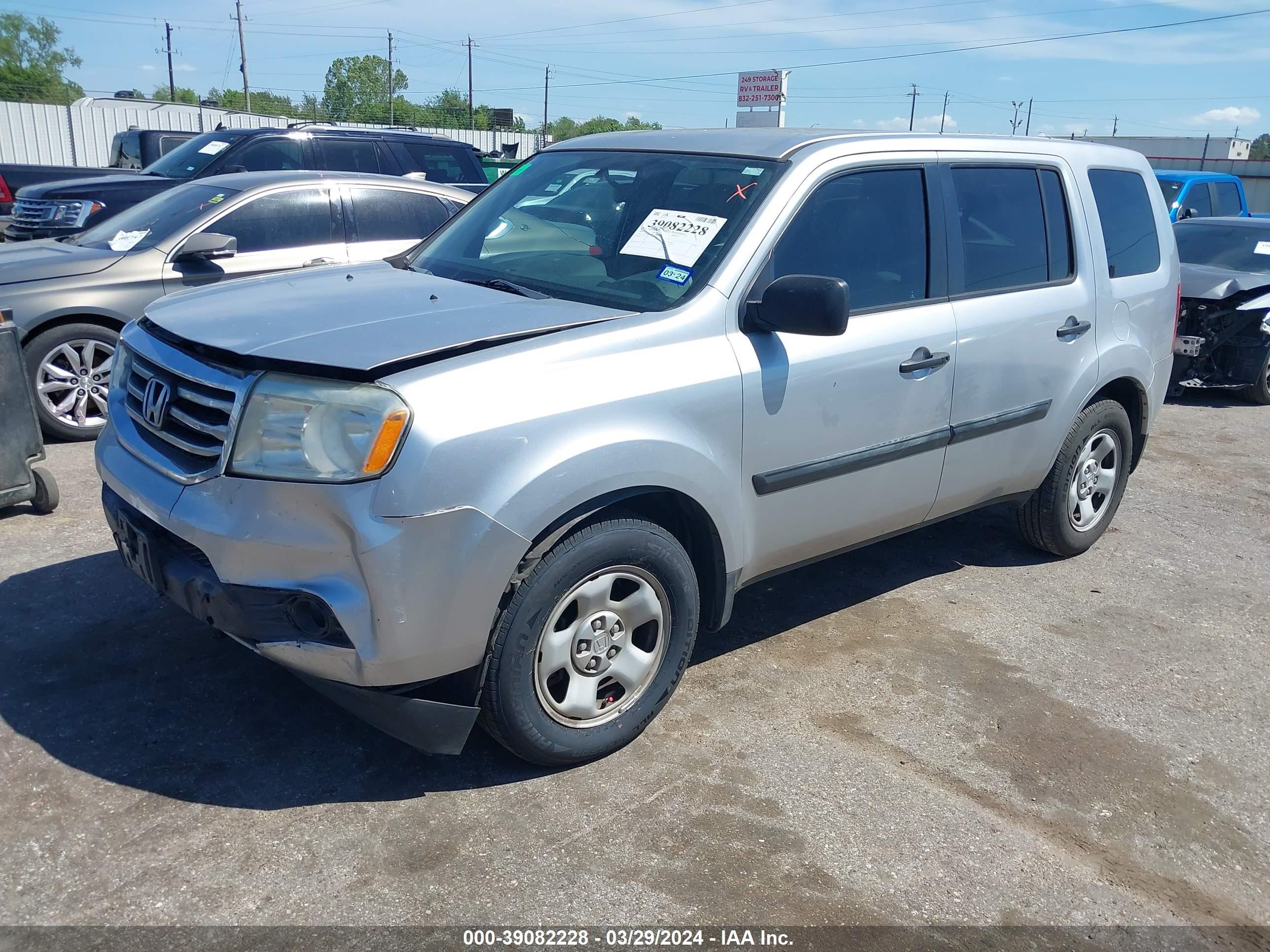 Photo 1 VIN: 5FNYF3H23DB025927 - HONDA PILOT 