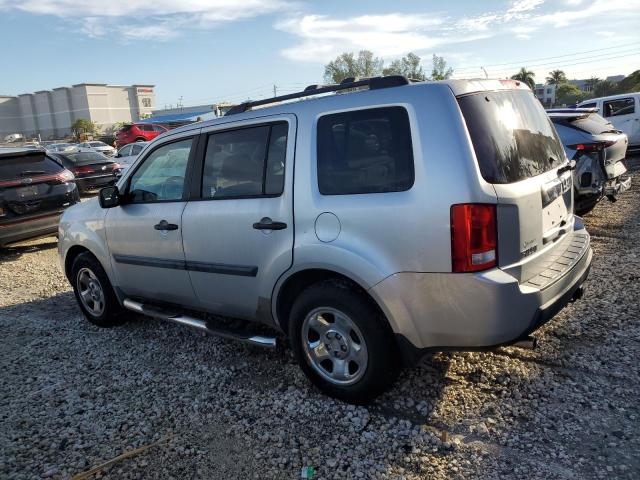 Photo 1 VIN: 5FNYF3H24AB017752 - HONDA PILOT LX 