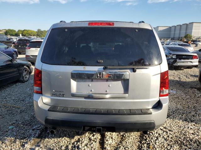 Photo 5 VIN: 5FNYF3H24AB017752 - HONDA PILOT LX 