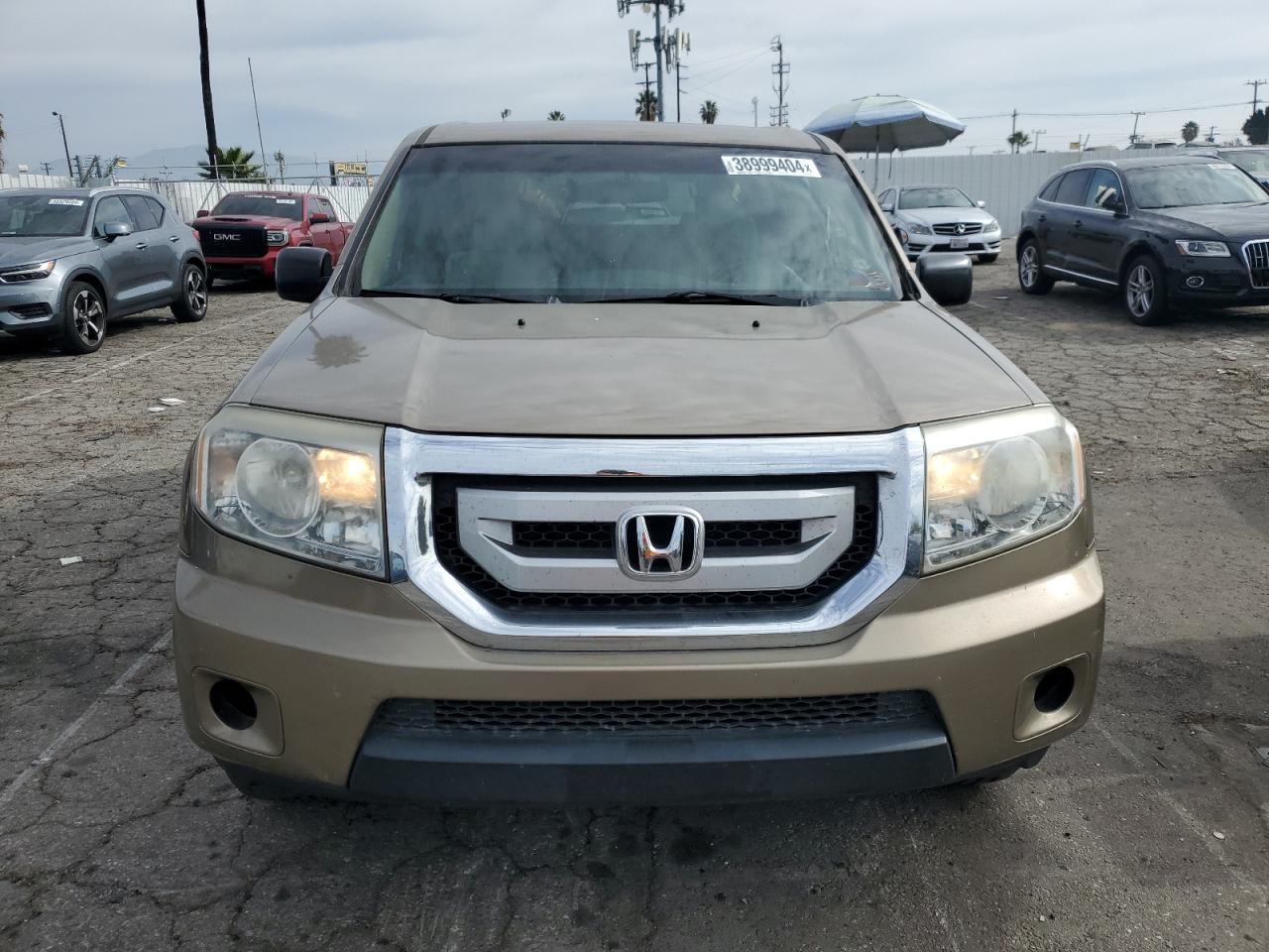 Photo 4 VIN: 5FNYF3H25AB001124 - HONDA PILOT 