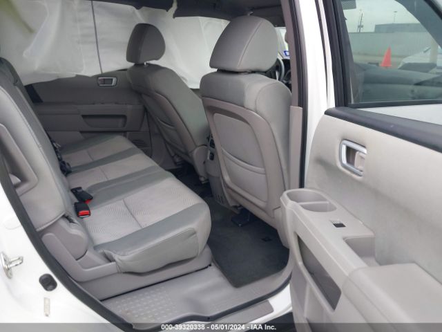 Photo 7 VIN: 5FNYF3H25FB020117 - HONDA PILOT 