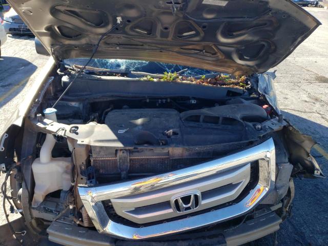 Photo 10 VIN: 5FNYF3H26BB043304 - HONDA PILOT LX 