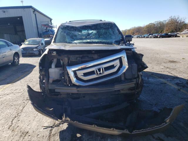 Photo 3 VIN: 5FNYF3H26BB043304 - HONDA PILOT LX 