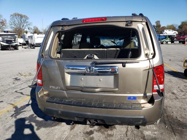 Photo 4 VIN: 5FNYF3H26BB043304 - HONDA PILOT LX 