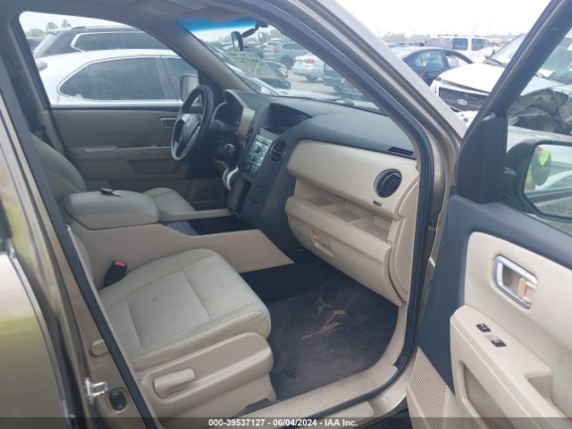 Photo 4 VIN: 5FNYF3H26BB044338 - HONDA PILOT 