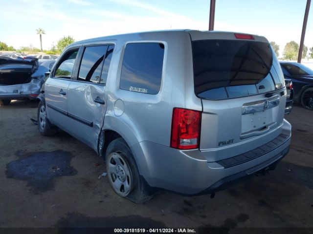 Photo 2 VIN: 5FNYF3H26FB029666 - HONDA PILOT 