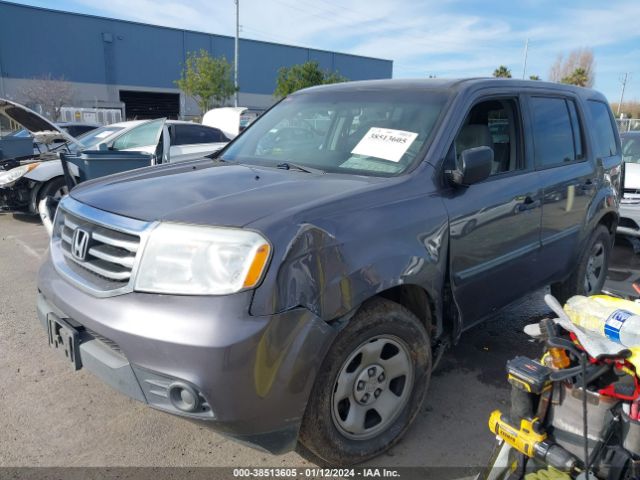 Photo 1 VIN: 5FNYF3H28FB017972 - HONDA PILOT 