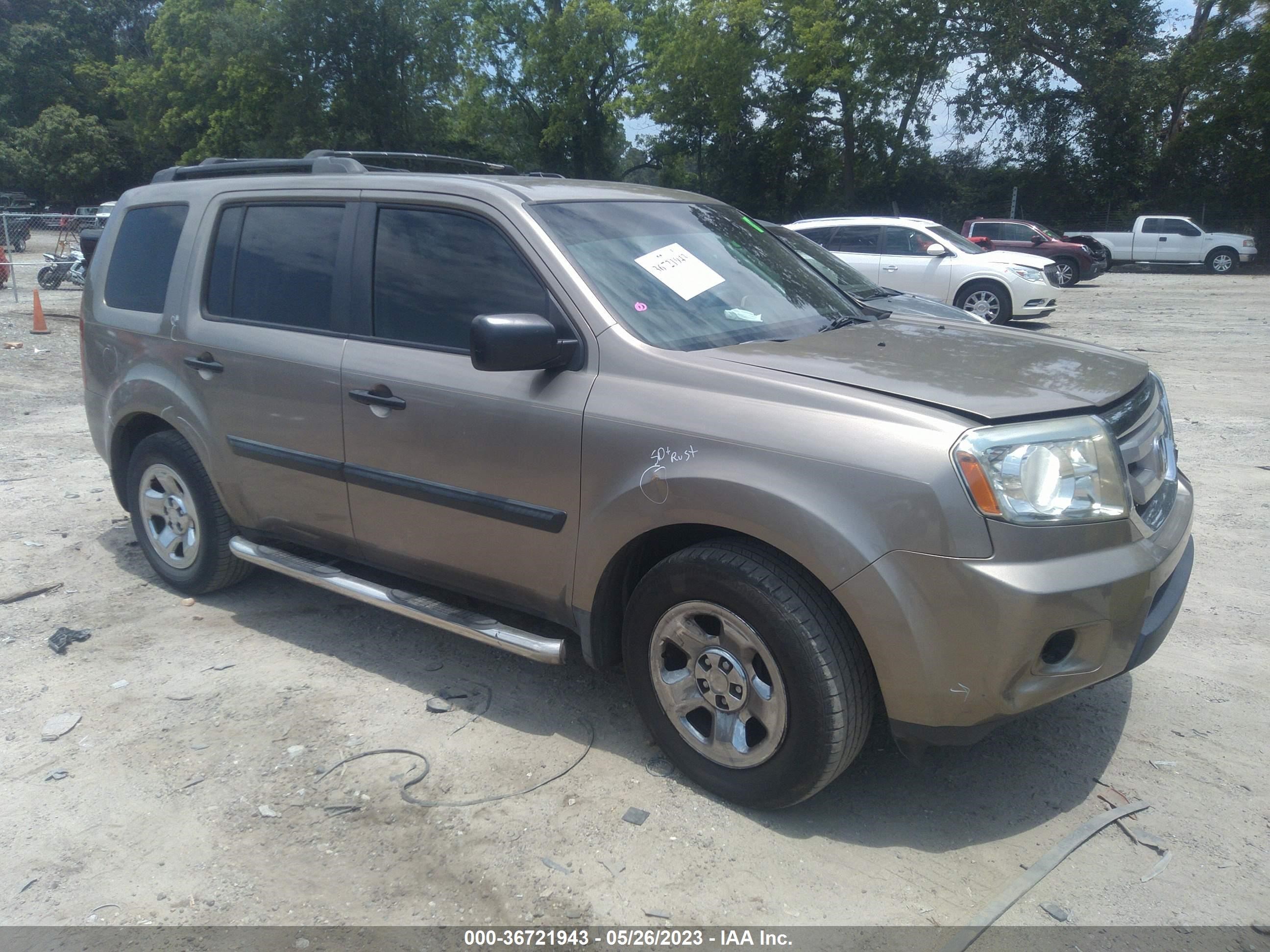 Photo 1 VIN: 5FNYF3H2XAB013835 - HONDA PILOT 