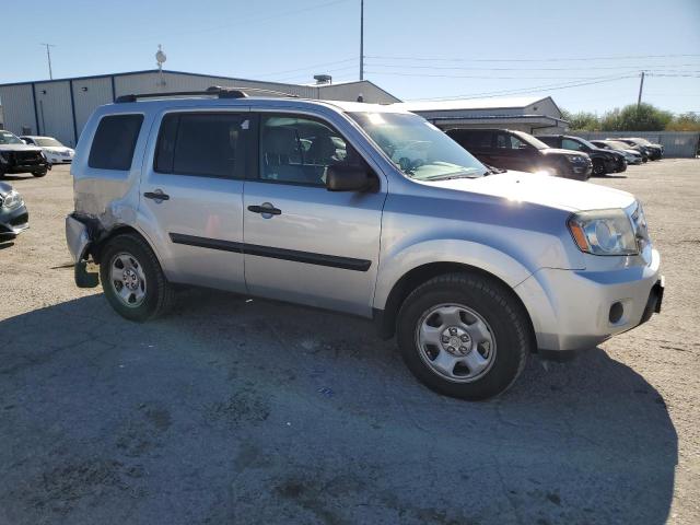 Photo 3 VIN: 5FNYF3H2XBB026702 - HONDA PILOT LX 