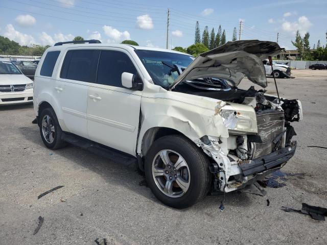 Photo 3 VIN: 5FNYF3H32FB027843 - HONDA PILOT SE 