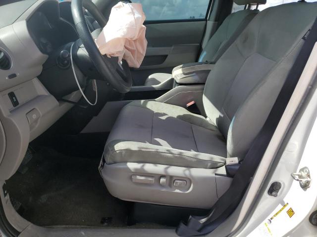 Photo 6 VIN: 5FNYF3H32FB027843 - HONDA PILOT SE 