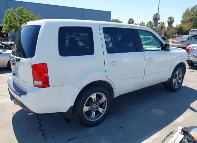 Photo 3 VIN: 5FNYF3H33FB027818 - HONDA PILOT 