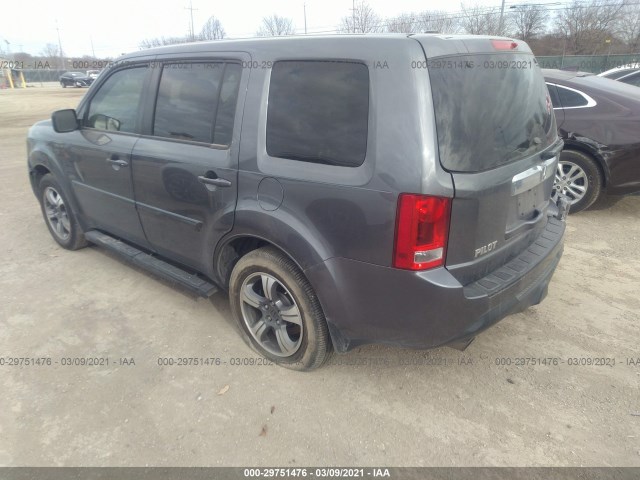 Photo 2 VIN: 5FNYF3H33FB032596 - HONDA PILOT 