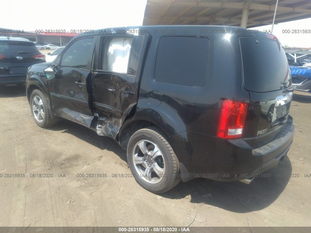 Photo 2 VIN: 5FNYF3H34FB013555 - HONDA PILOT 