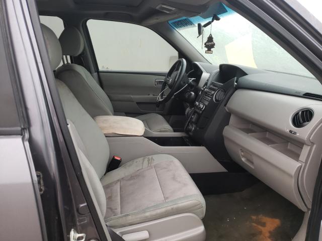 Photo 4 VIN: 5FNYF3H34FB024720 - HONDA PILOT SE 