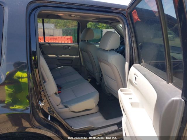 Photo 7 VIN: 5FNYF3H39FB031646 - HONDA PILOT 