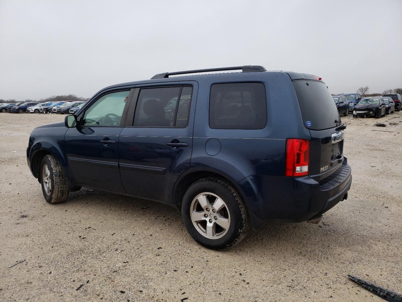 Photo 1 VIN: 5FNYF3H41AB004958 - HONDA PILOT 