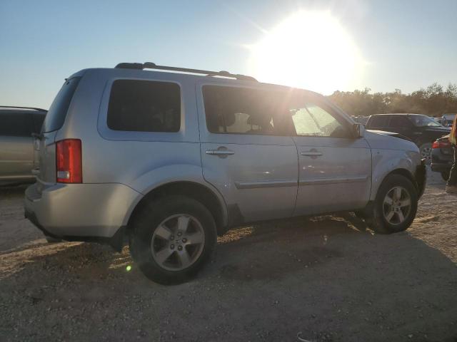 Photo 2 VIN: 5FNYF3H41BB025245 - HONDA PILOT EX 