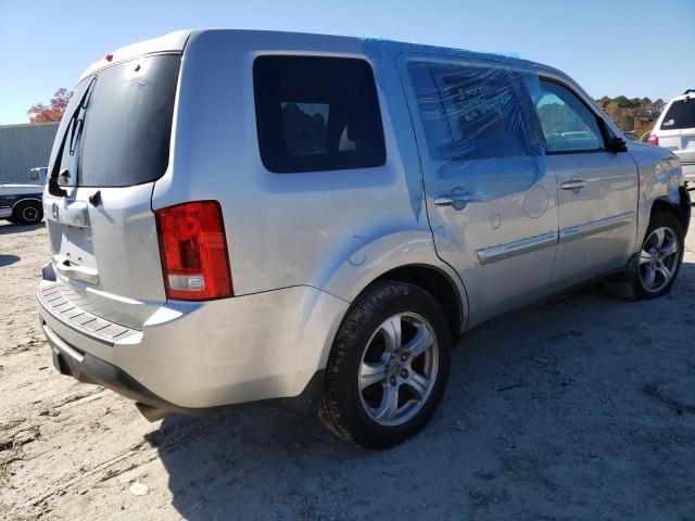 Photo 3 VIN: 5FNYF3H41CB025036 - HONDA PILOT EX 