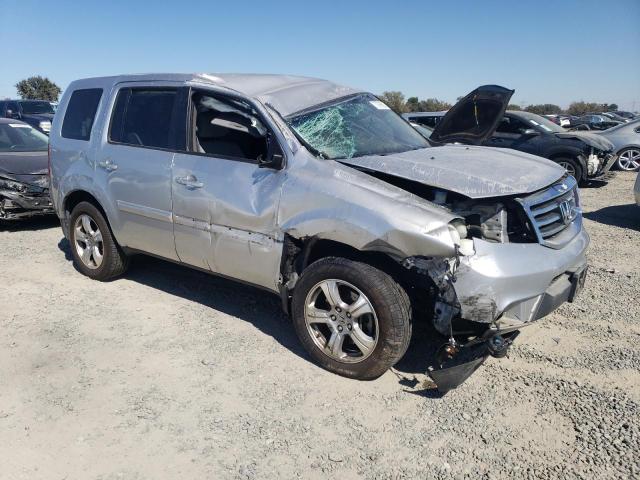 Photo 3 VIN: 5FNYF3H42FB024112 - HONDA PILOT EX 