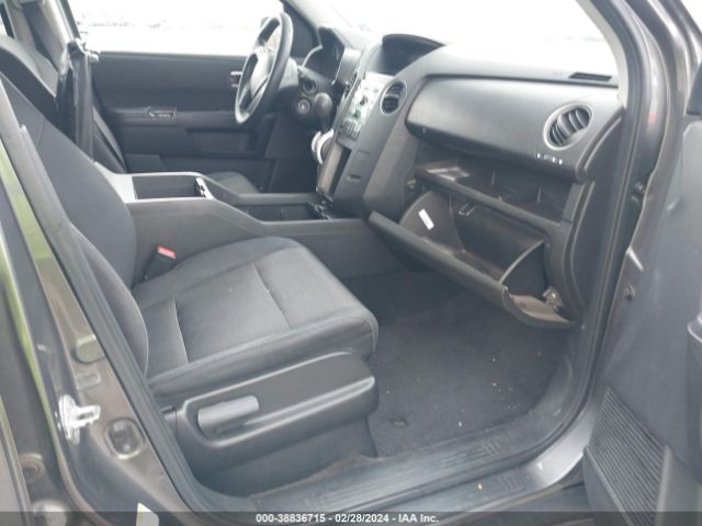 Photo 4 VIN: 5FNYF3H43BB031452 - HONDA PILOT 