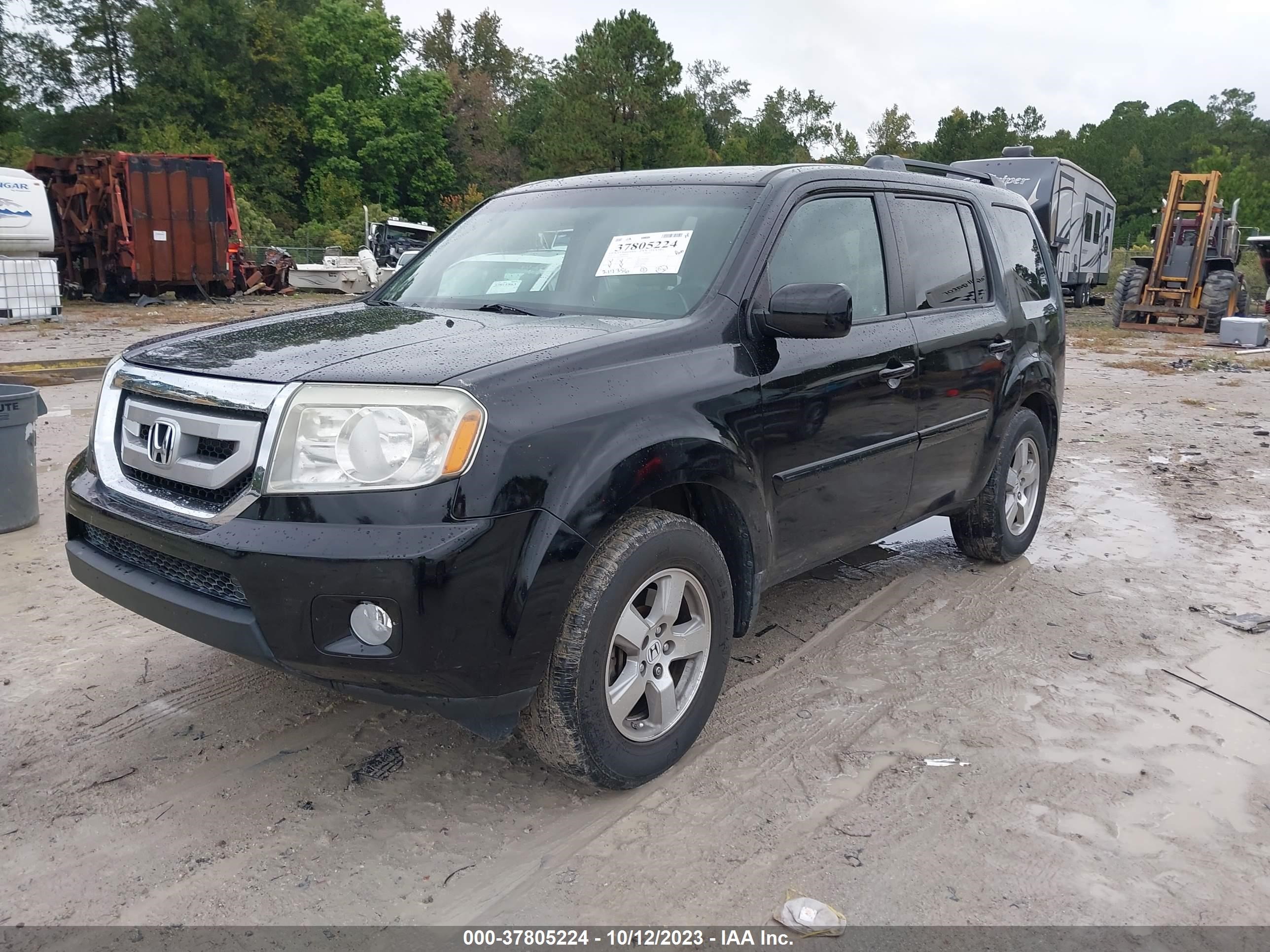 Photo 1 VIN: 5FNYF3H43BB031550 - HONDA PILOT 