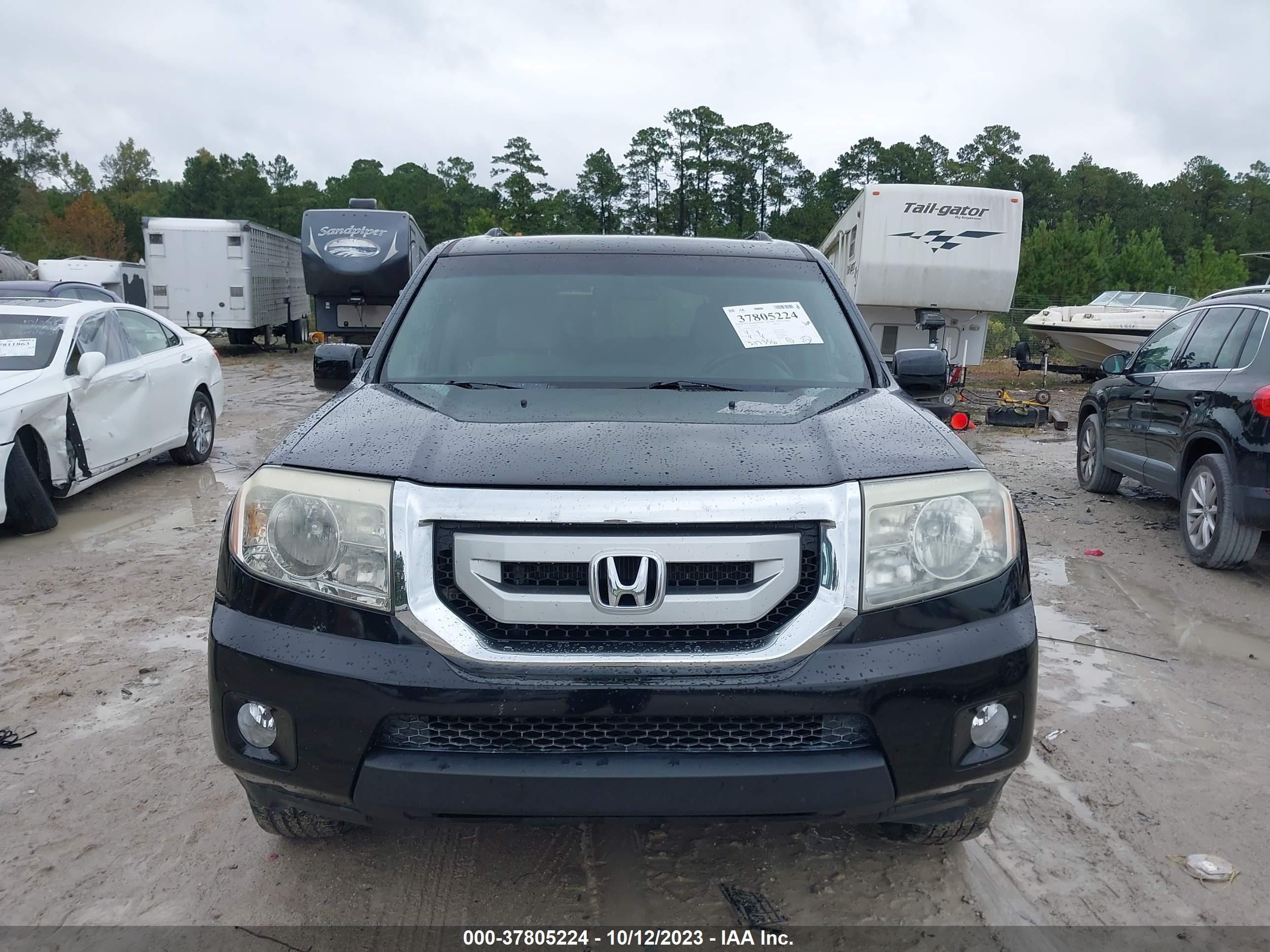 Photo 11 VIN: 5FNYF3H43BB031550 - HONDA PILOT 