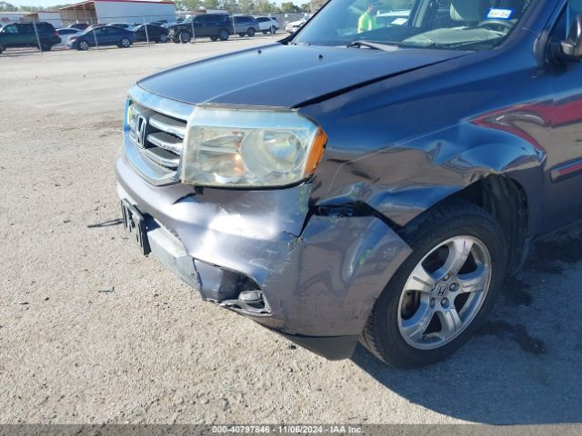 Photo 5 VIN: 5FNYF3H43FB021171 - HONDA PILOT 