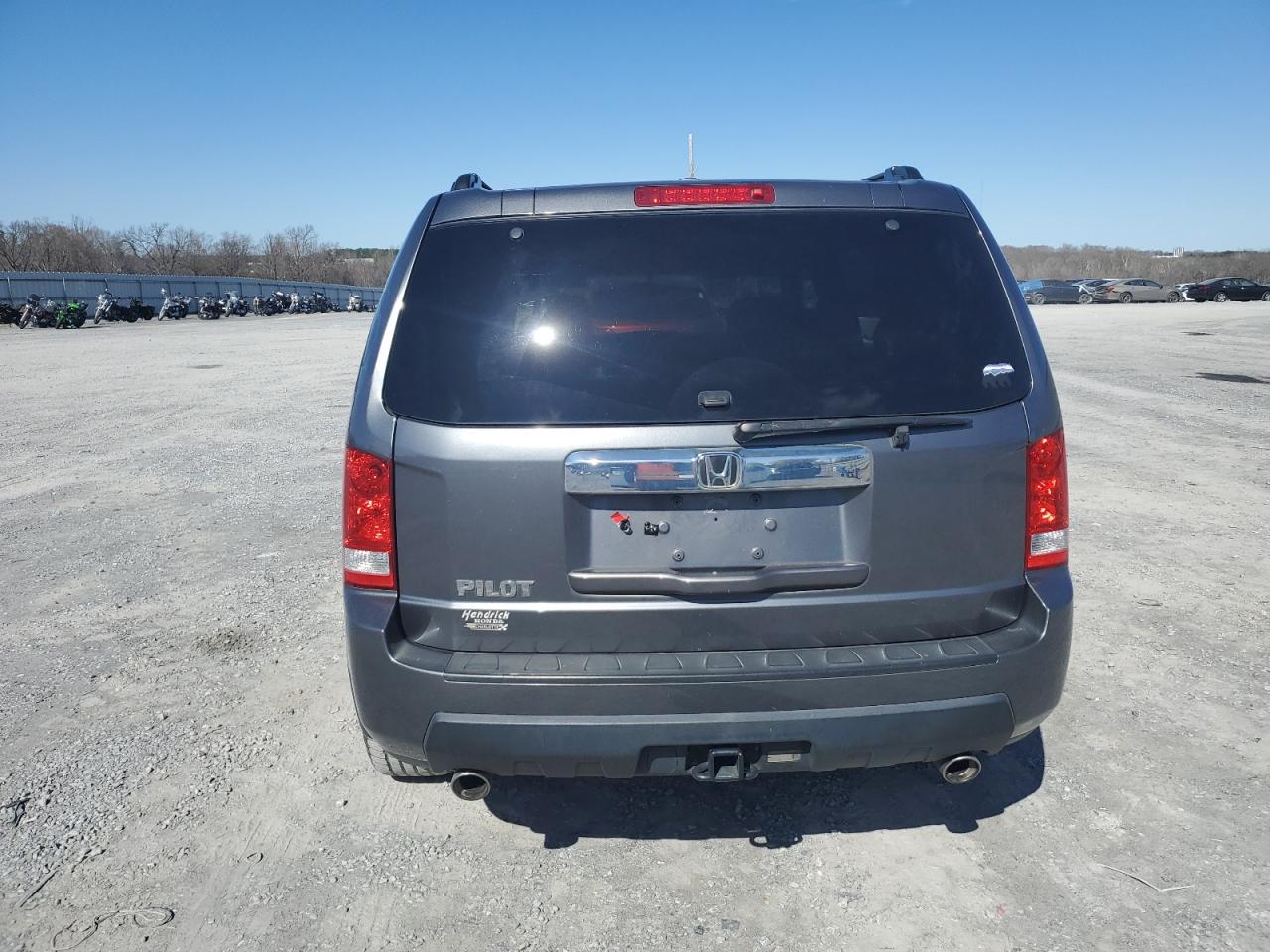 Photo 5 VIN: 5FNYF3H44AB003187 - HONDA PILOT 