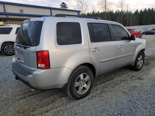 Photo 2 VIN: 5FNYF3H44AB014612 - HONDA PILOT EX 