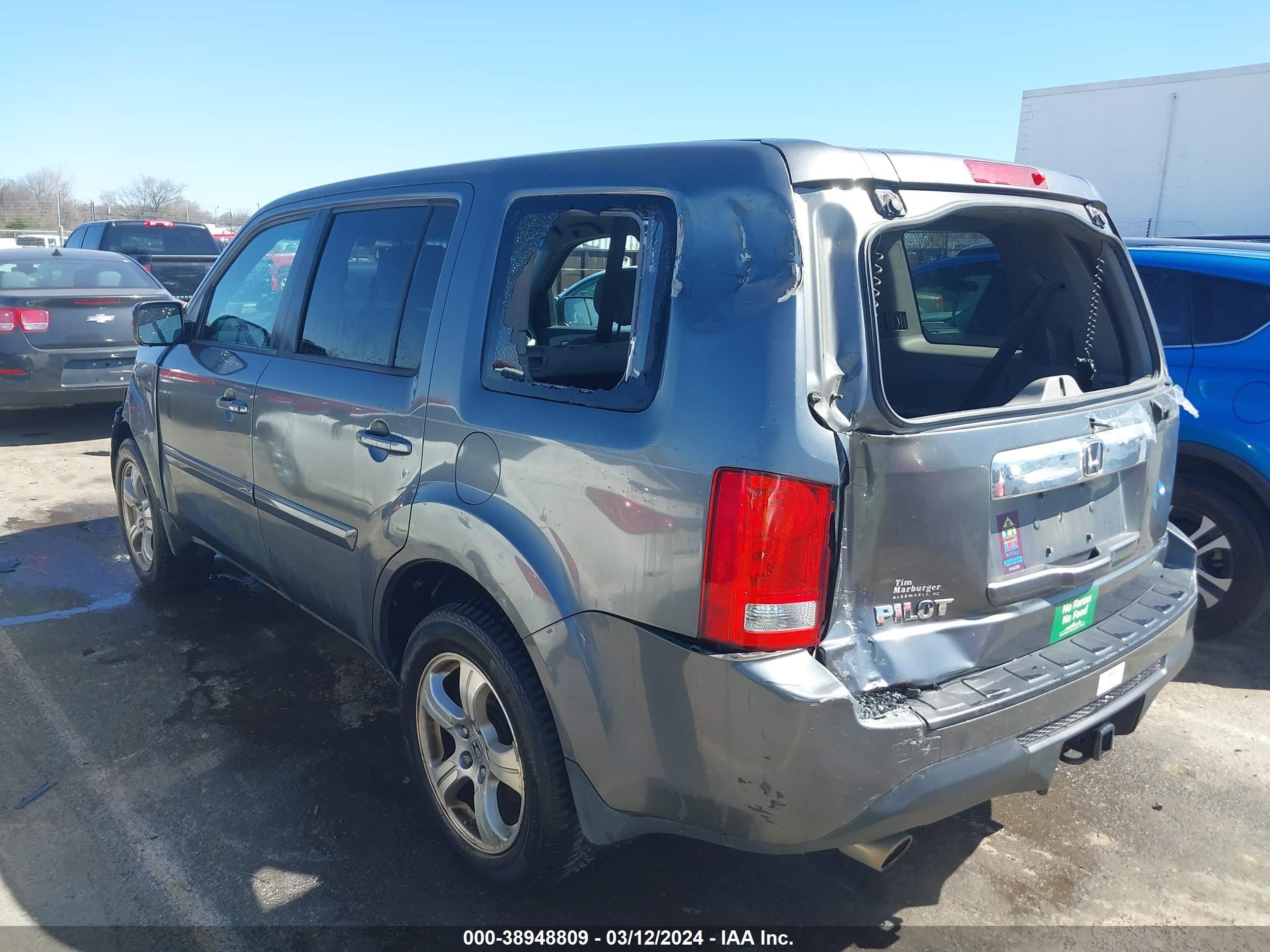 Photo 13 VIN: 5FNYF3H44CB037732 - HONDA PILOT 