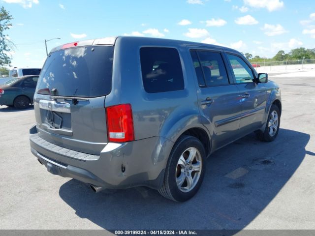 Photo 3 VIN: 5FNYF3H45CB012225 - HONDA PILOT 