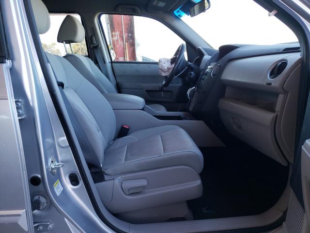 Photo 4 VIN: 5FNYF3H46AB006141 - HONDA PILOT EX 