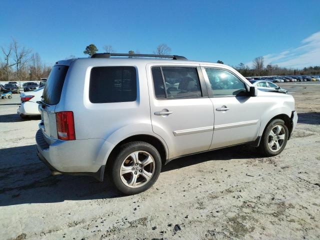 Photo 2 VIN: 5FNYF3H46FB004767 - HONDA PILOT EX 