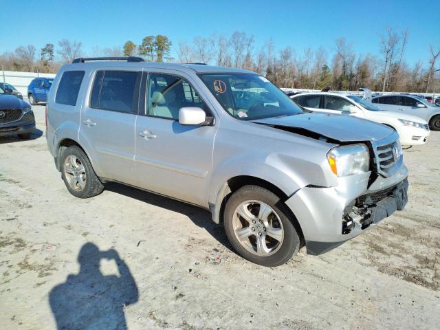 Photo 3 VIN: 5FNYF3H46FB004767 - HONDA PILOT EX 