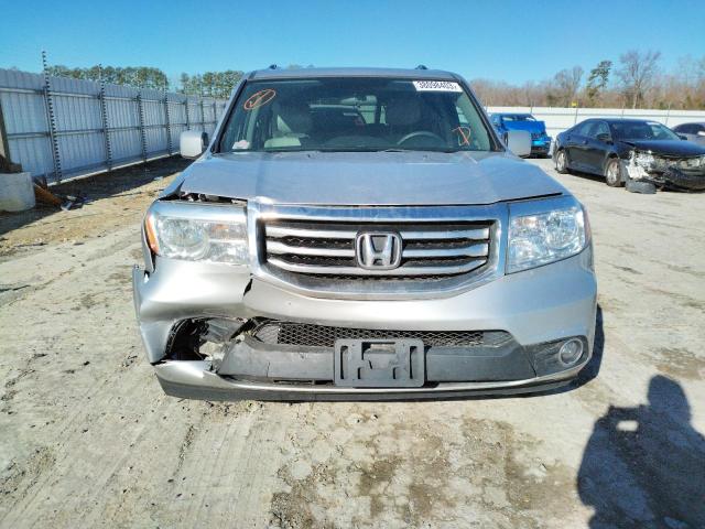 Photo 4 VIN: 5FNYF3H46FB004767 - HONDA PILOT EX 