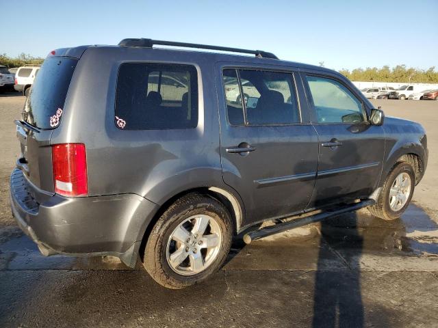 Photo 2 VIN: 5FNYF3H49AB003637 - HONDA PILOT EX 