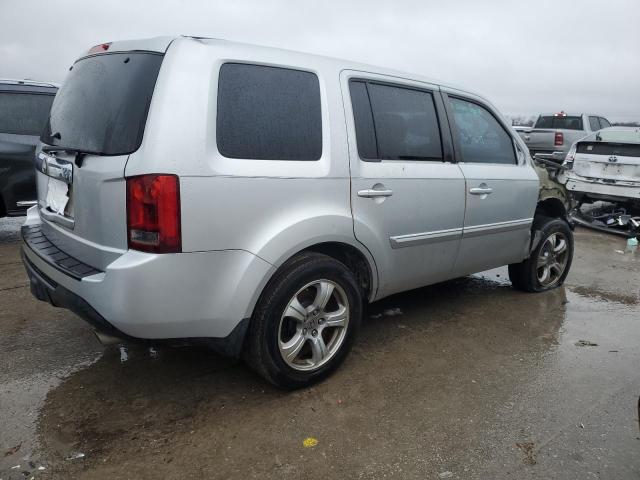 Photo 2 VIN: 5FNYF3H49CB003107 - HONDA PILOT 