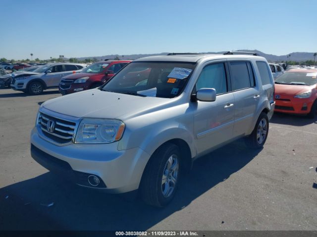 Photo 1 VIN: 5FNYF3H50CB004137 - HONDA PILOT 