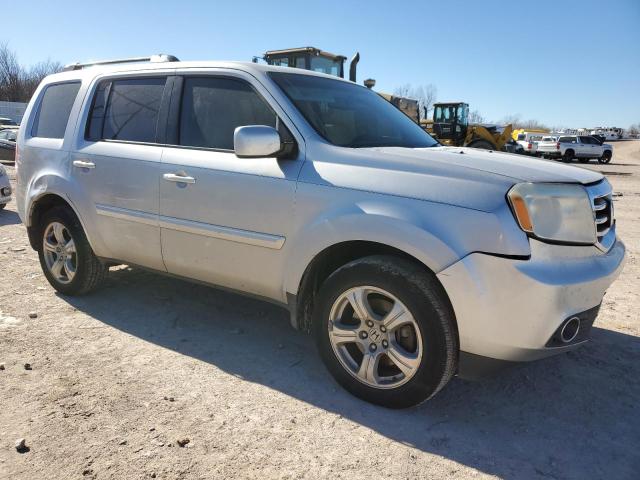 Photo 3 VIN: 5FNYF3H51CB005796 - HONDA PILOT 