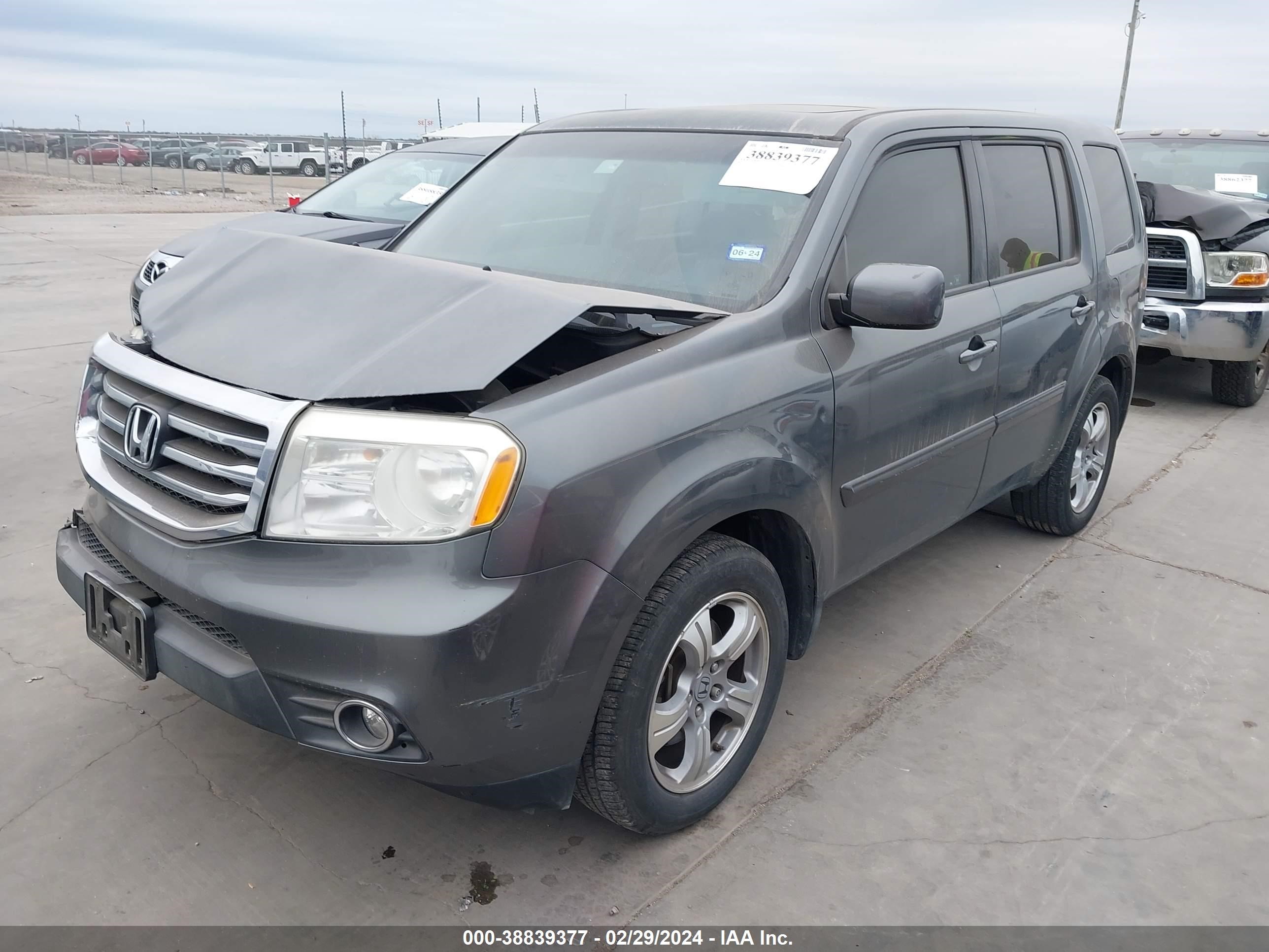 Photo 1 VIN: 5FNYF3H51CB032691 - HONDA PILOT 