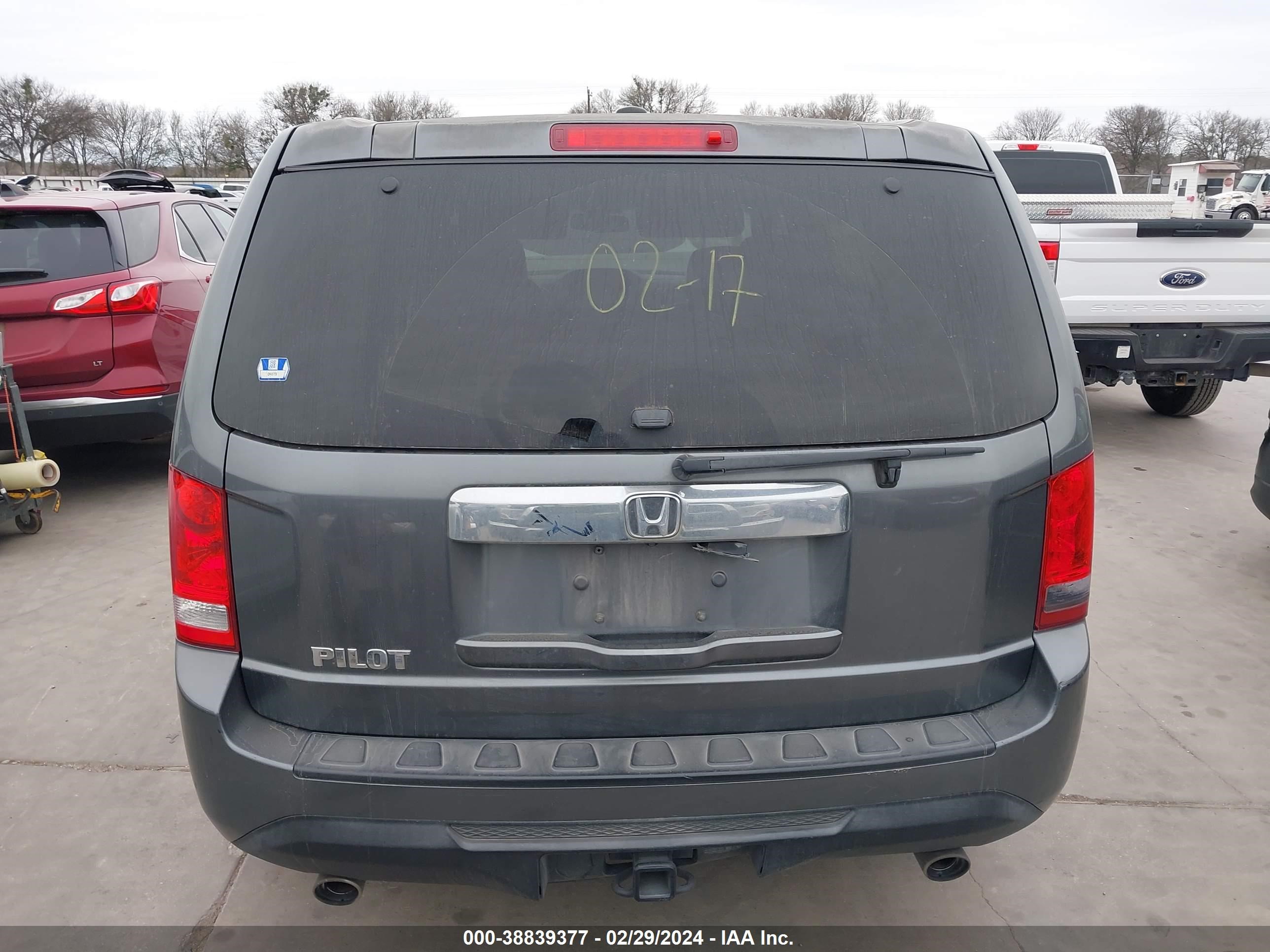 Photo 15 VIN: 5FNYF3H51CB032691 - HONDA PILOT 