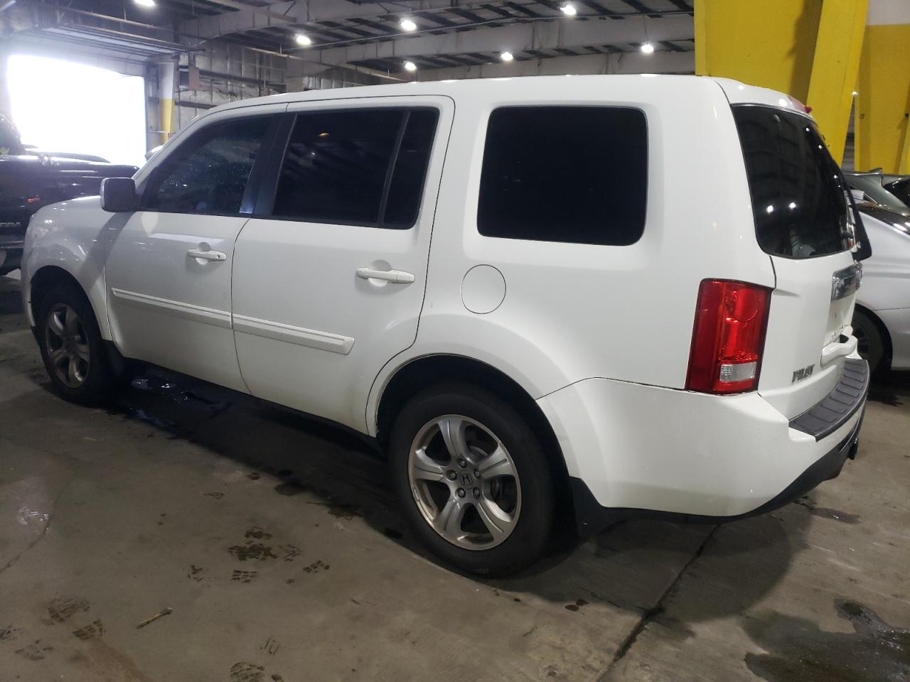 Photo 1 VIN: 5FNYF3H51CB041004 - HONDA PILOT 