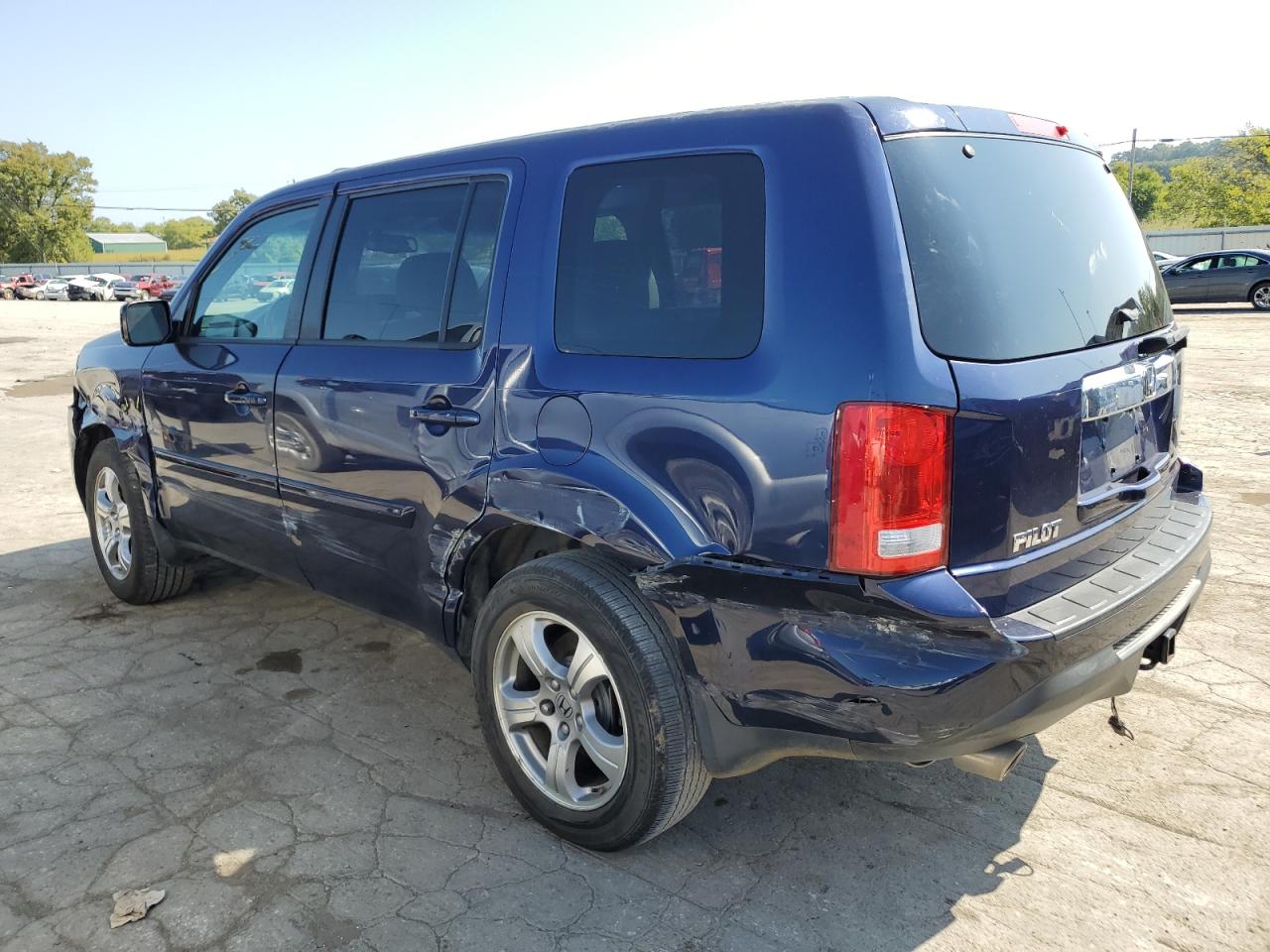 Photo 1 VIN: 5FNYF3H51DB006710 - HONDA PILOT 