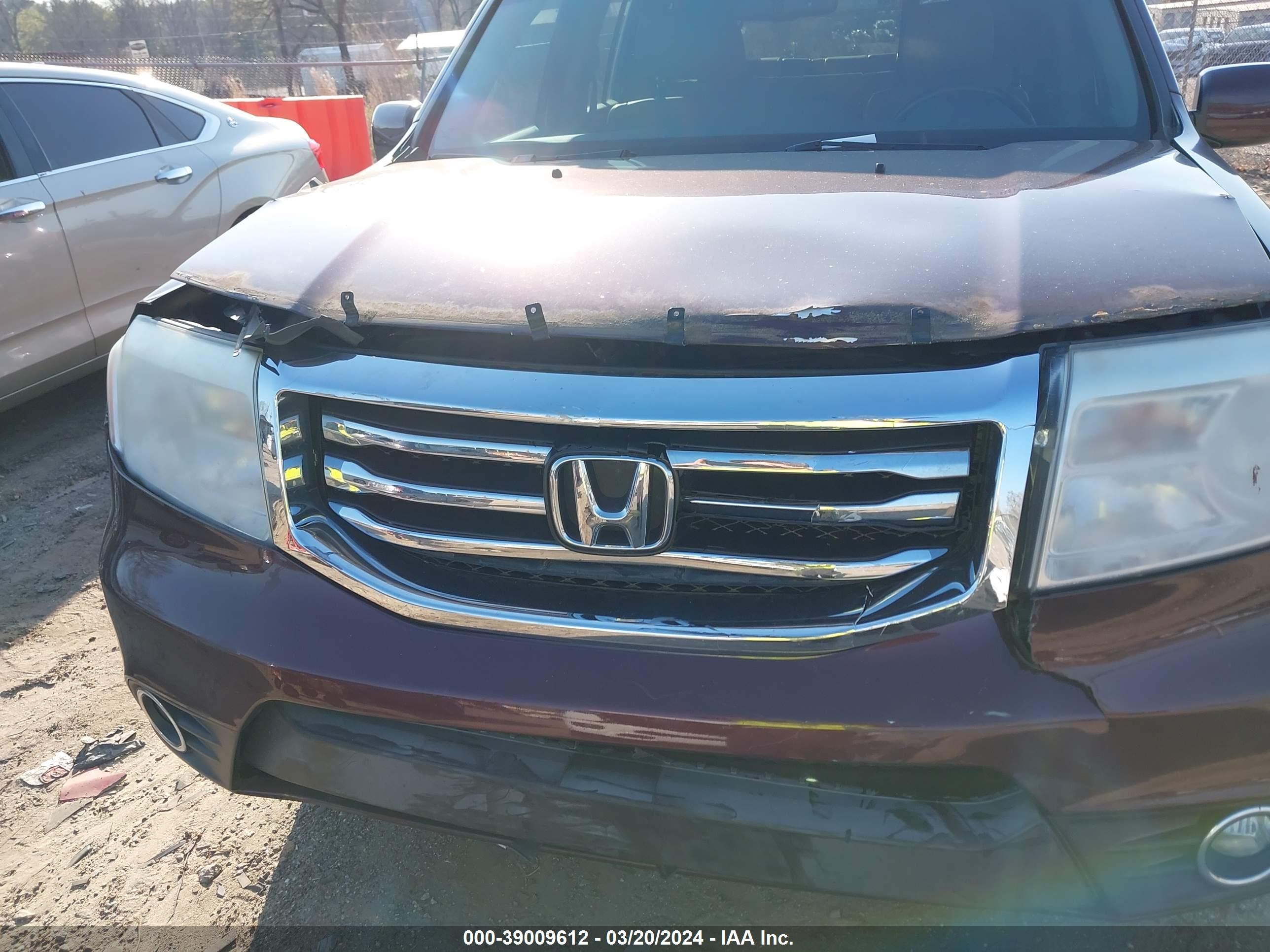 Photo 5 VIN: 5FNYF3H51FB003759 - HONDA PILOT 