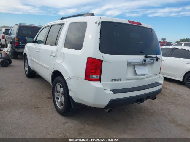 Photo 2 VIN: 5FNYF3H52BB049823 - HONDA PILOT 