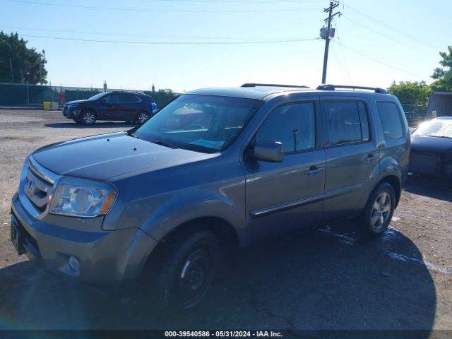 Photo 1 VIN: 5FNYF3H52BB054715 - HONDA PILOT 