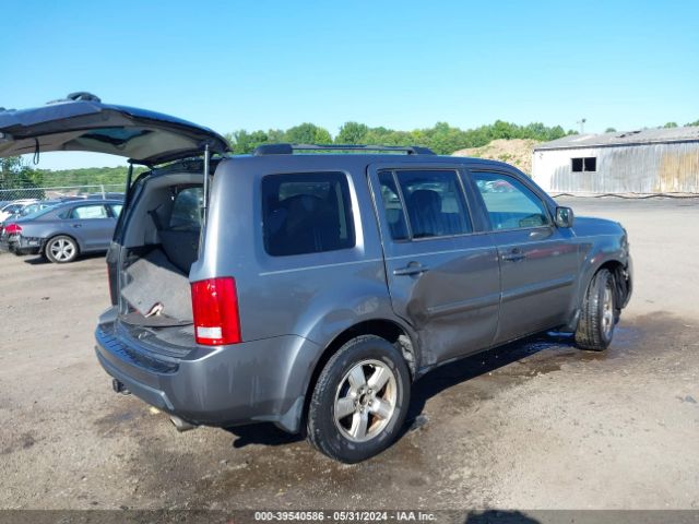 Photo 3 VIN: 5FNYF3H52BB054715 - HONDA PILOT 